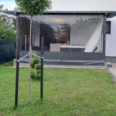 Kuca Za Odmor Domus Alba Villa Branjin Vrh Buitenkant foto
