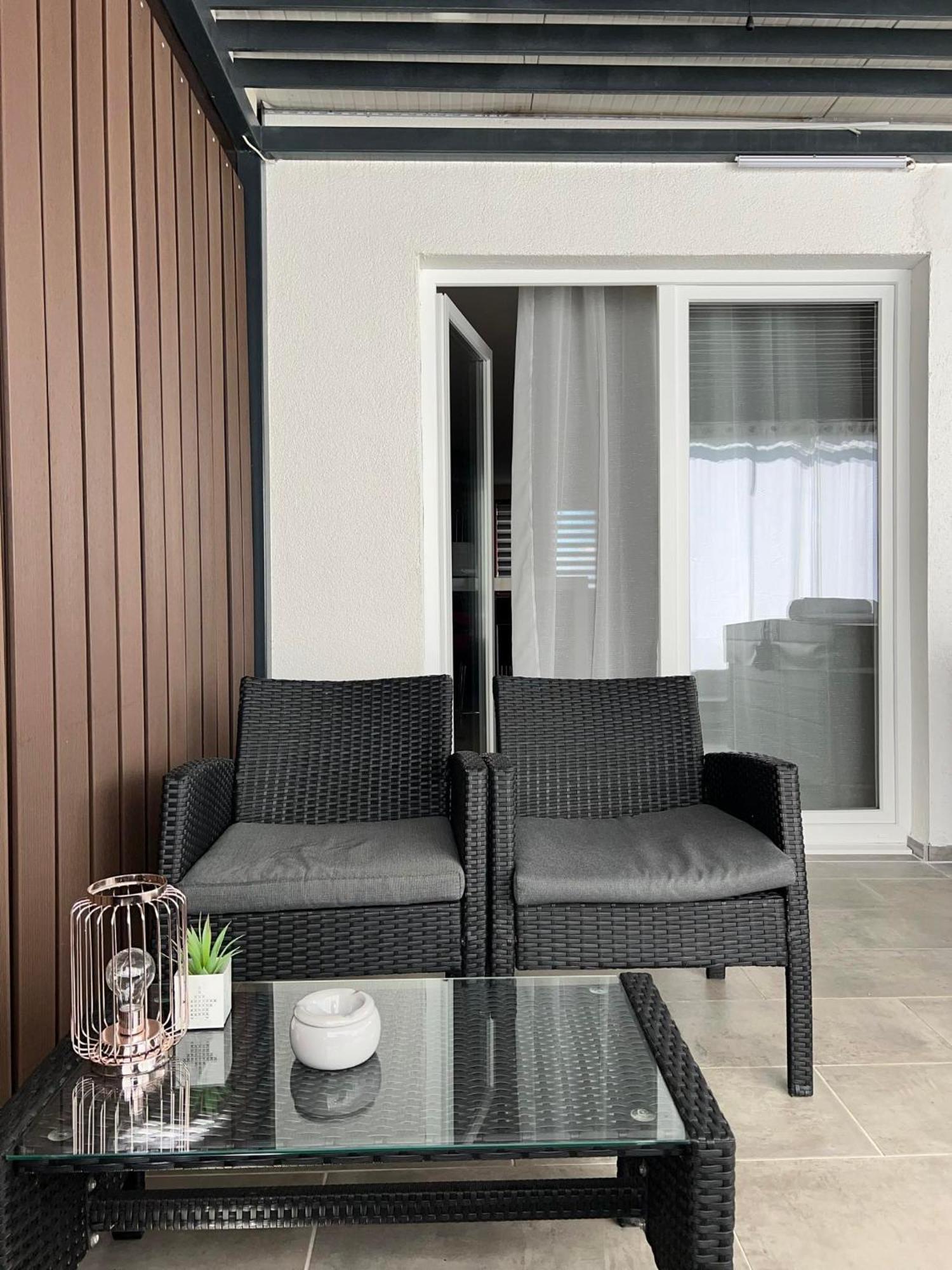 Kuca Za Odmor Domus Alba Villa Branjin Vrh Buitenkant foto